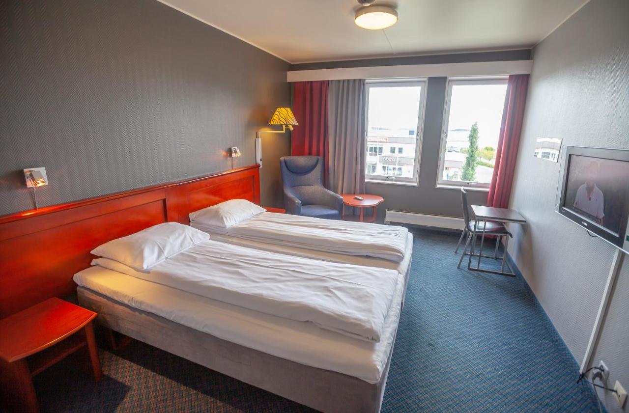 F2 Hotel Harstad Bagian luar foto
